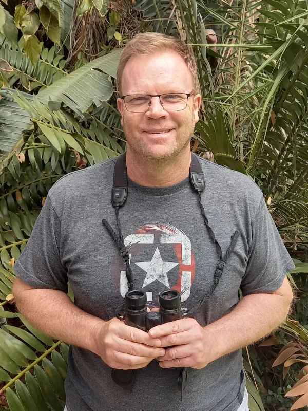 Dr Derek Engelbrecht